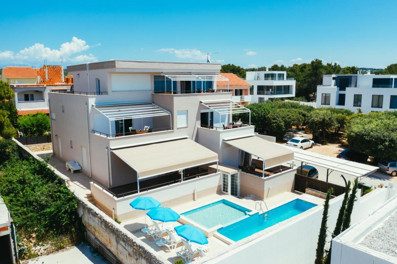 Apartments Prestige Petrčane Extérieur photo
